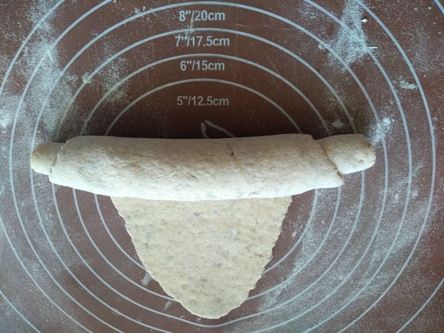 Bezlepkové kváskové tmavé rožky