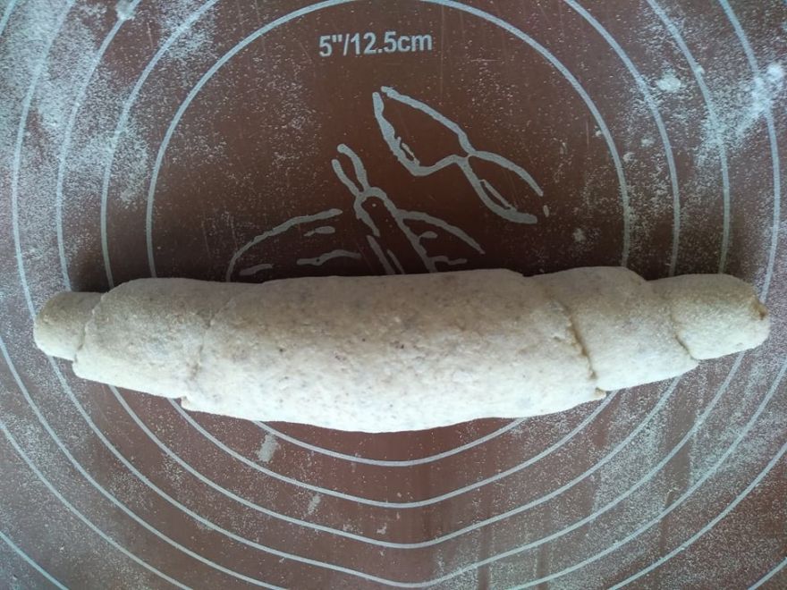 Bezlepkové kváskové tmavé rožky