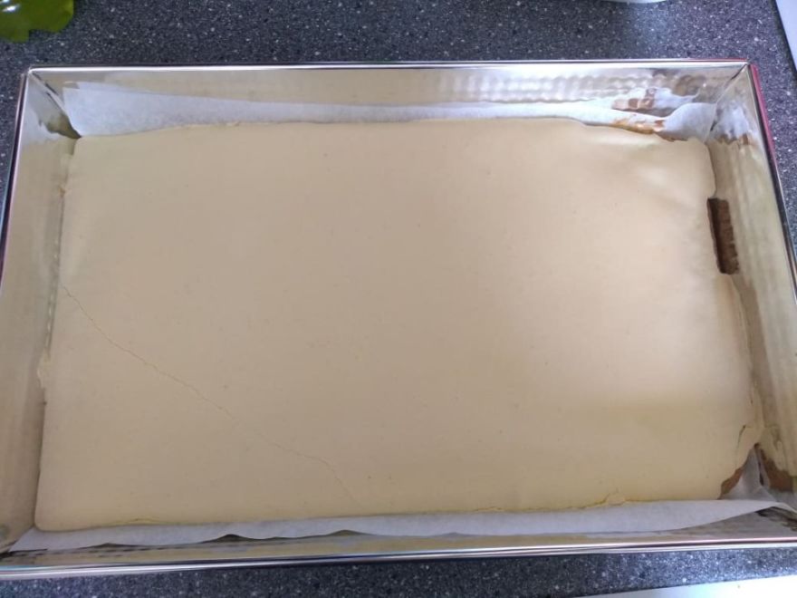 Bezlepkové žloutkové řezy s krémem