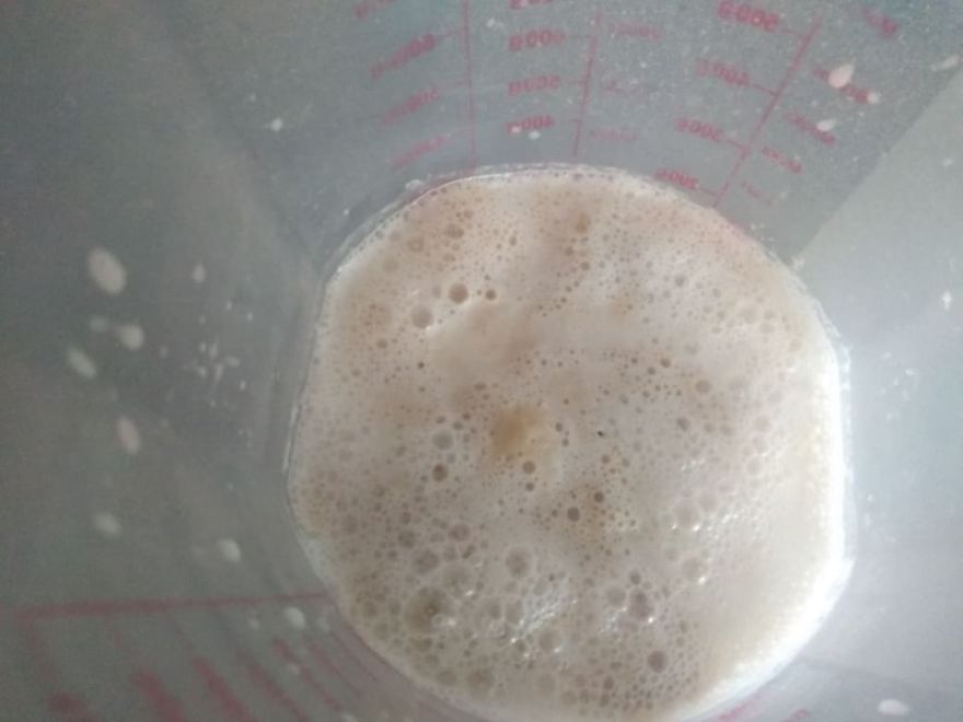 Bezlepkové šneci s pudinkem a banánem