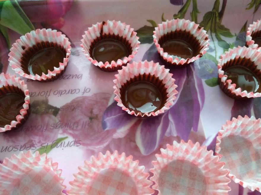 Cupcakes with peanut cream