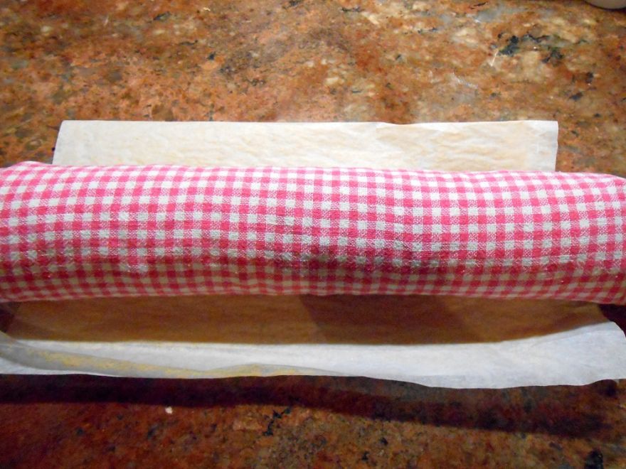 Bezlepková dvojfarebná roláda