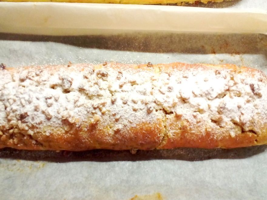 Bezlepková jablková štrúdľa