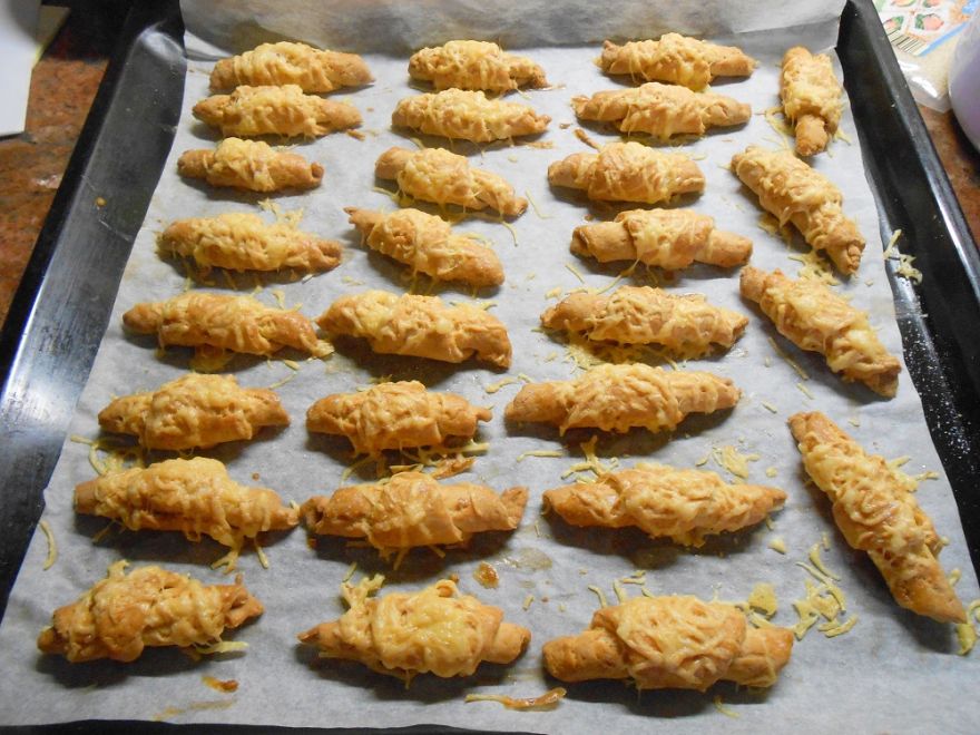 Gluténmentes sós sajtos csiga