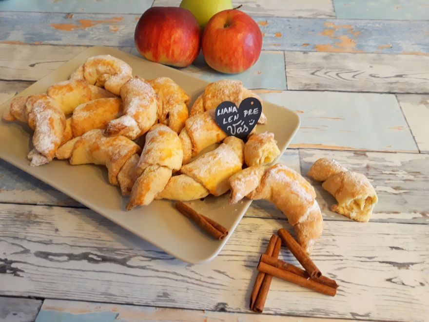 Gluténmentes fahéjas tekercs