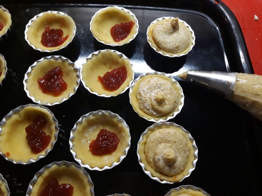 Bezlepkové košíčky pečené s nádivkou