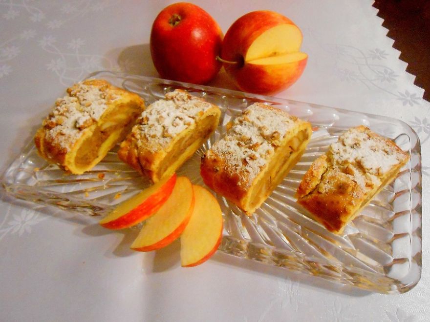 Bezlepková jablková štrúdľa