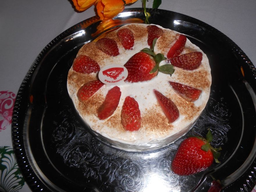 Nepečená smotanová torta bez lepku