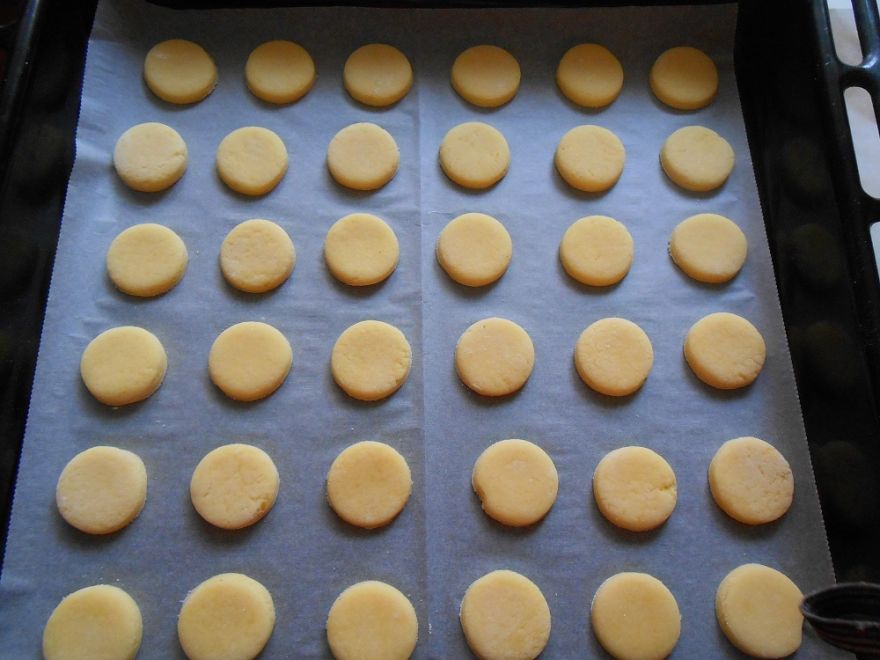 Bezlepkové detské piškóty