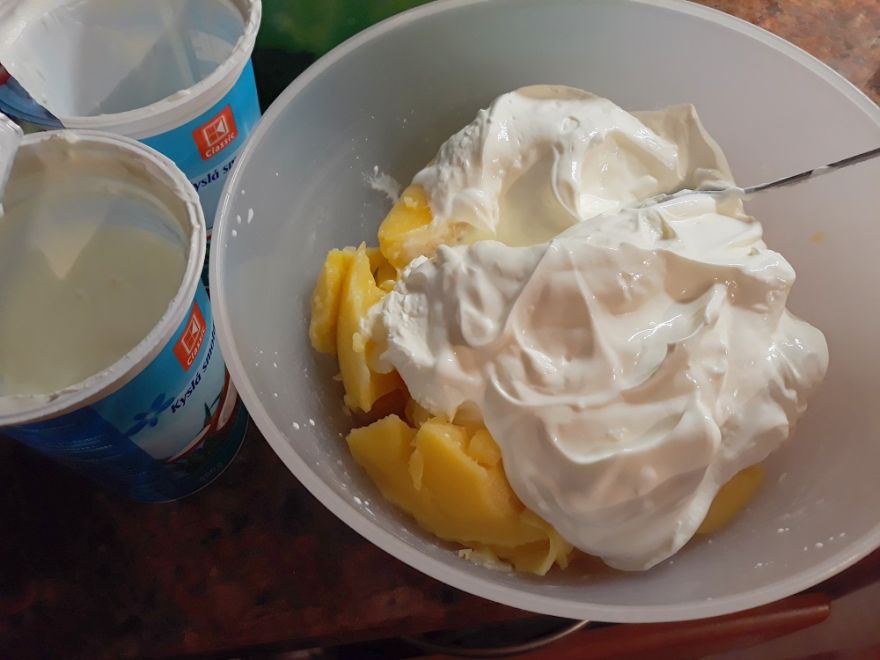 Glutenfreie Omas Sahnetorte