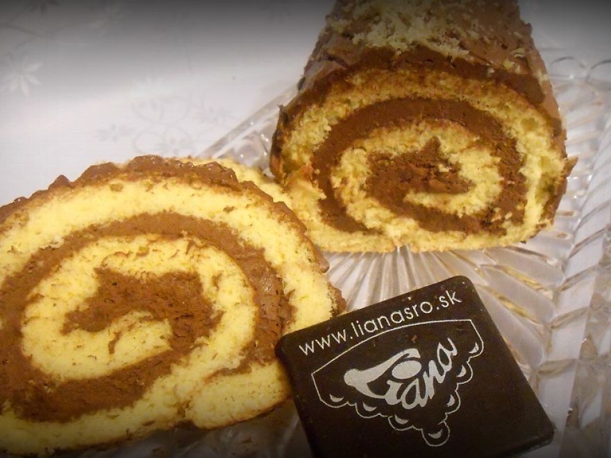 Bezlepková dvojfarebná roláda