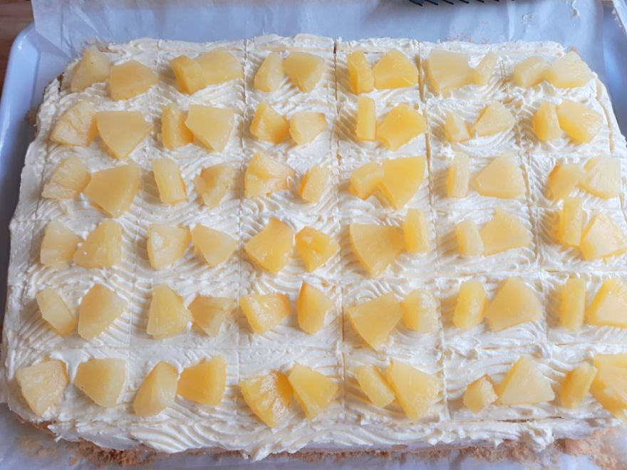 Bezlepkový ananásový rez