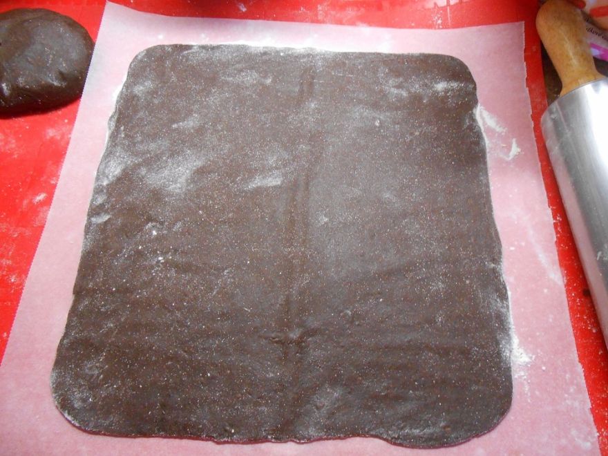 Gluten-free cocoa marlenka