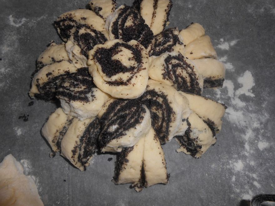 Gluten-free poppy flower