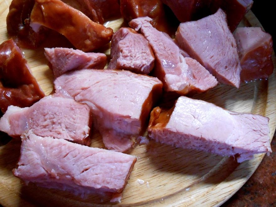 Bezlepkové guľky s údeným mäsom