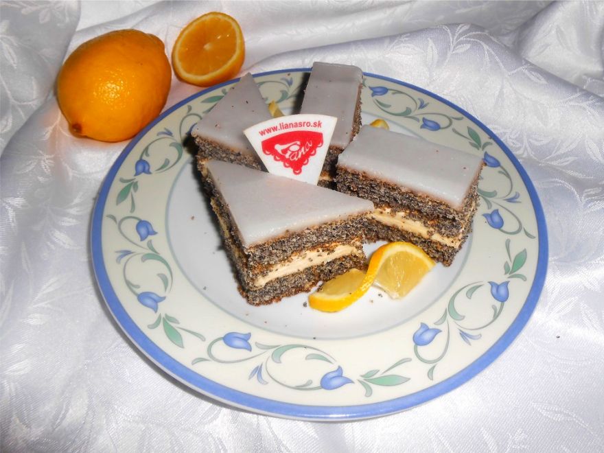 Gluten-free poppy seed cake with lemon glaze