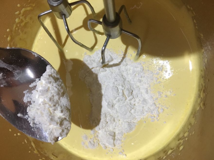 Bezlepkový pohádkový dort