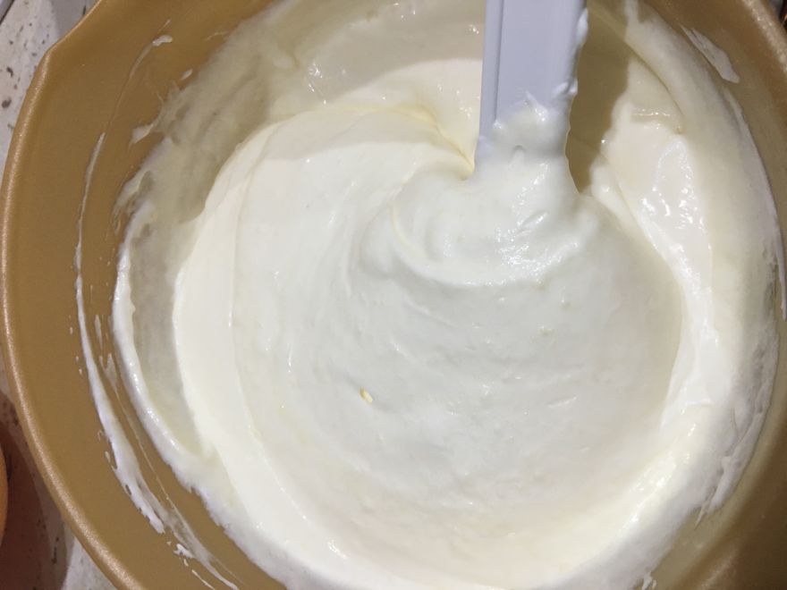 Bezlepkový pohádkový dort