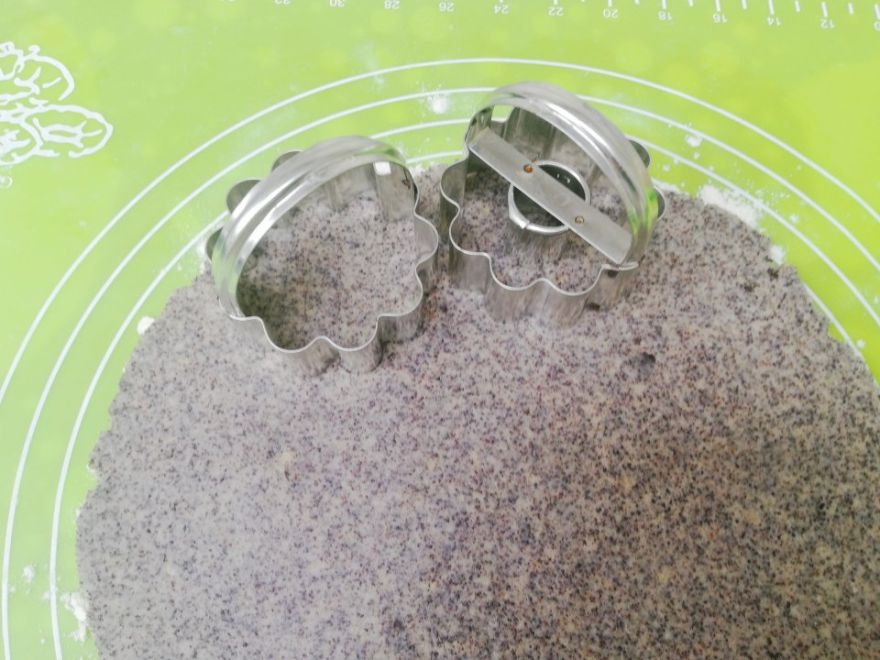 Bezlepková maková linecká kolečka