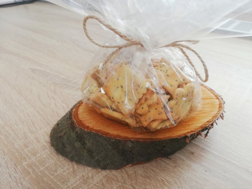 Glutenfreie Mohncracker