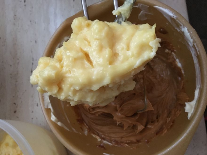 Bezlepkový snickers I.