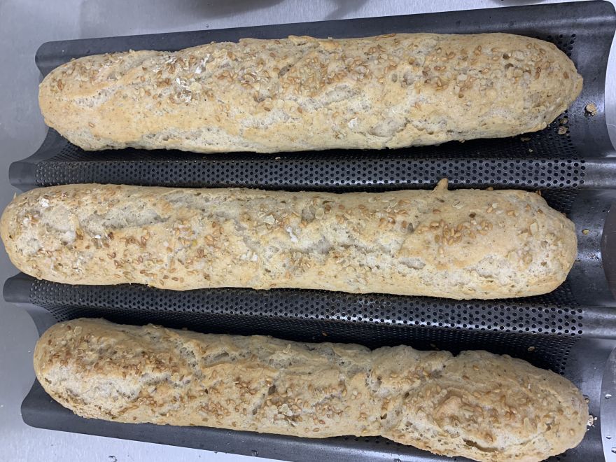 Křupavé celozrnné bezlepkové bagety