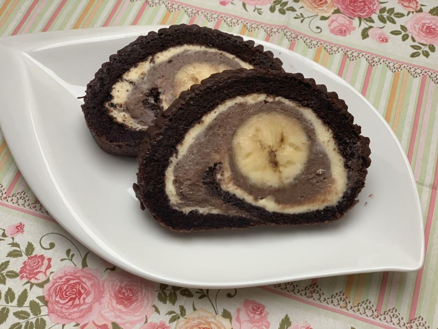 Glutenfreie Samtrolle mit Banane