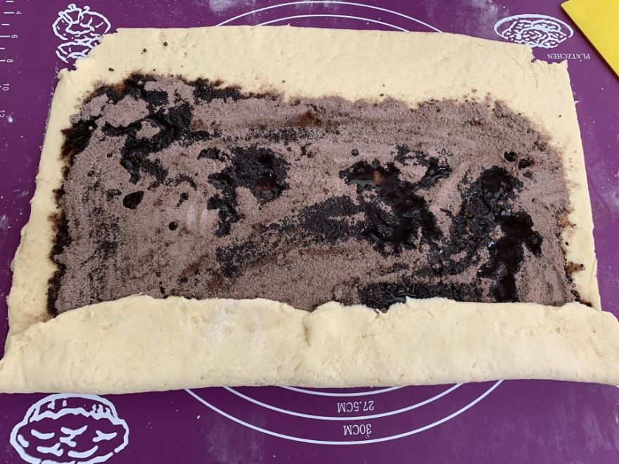 Bezlepkový kakaový závin