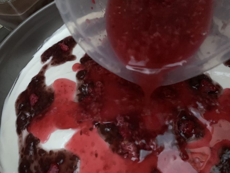 Raspberry cheesecake