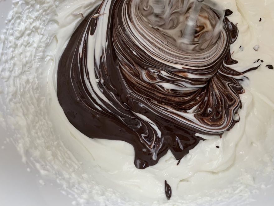 Csokoládé sajttorta 70%-os csokoládéval