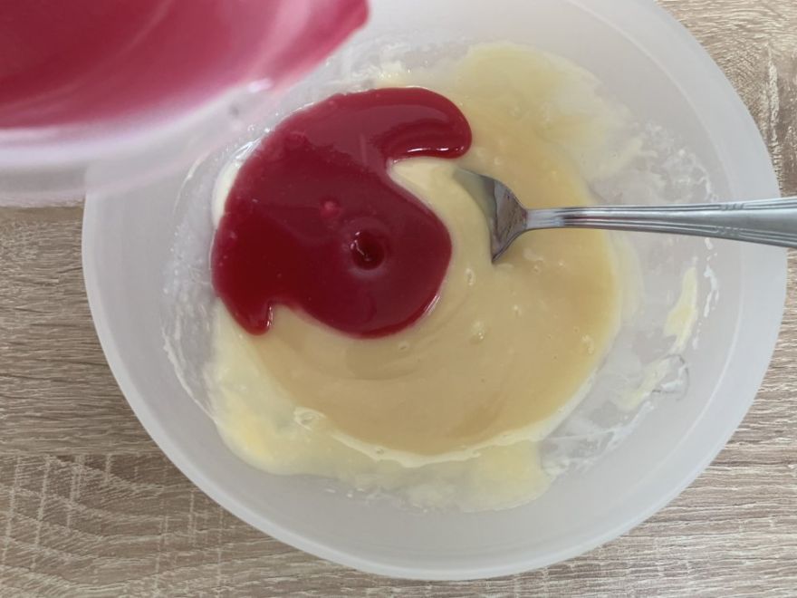 Jahodový cheesecake