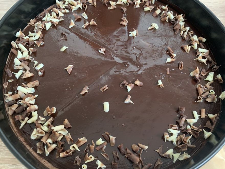 Csokoládé sajttorta 70%-os csokoládéval