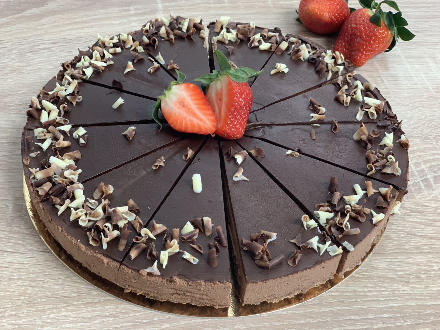 Csokoládé sajttorta 70%-os csokoládéval