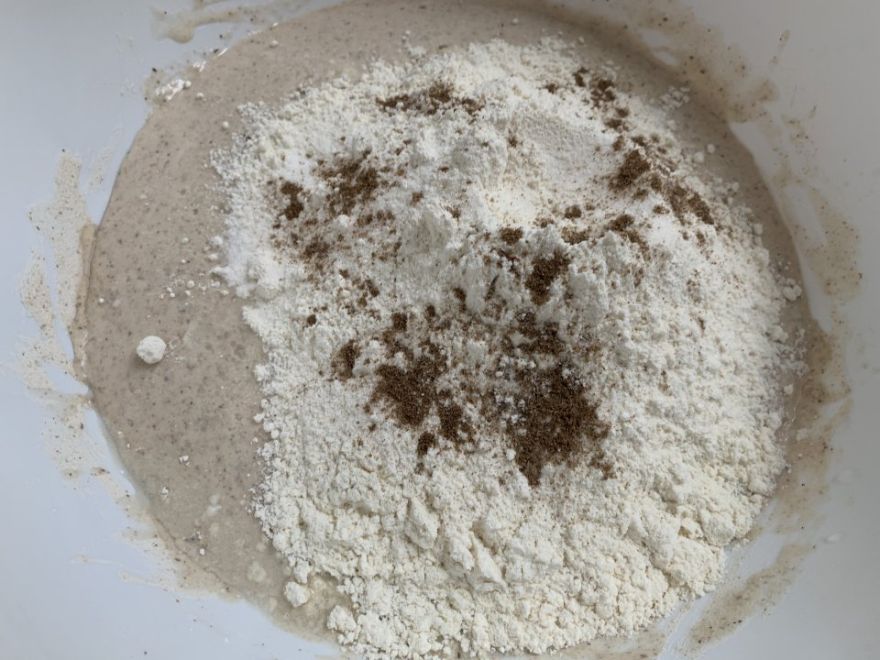 Bezlepkový kváskový chléb ve formě