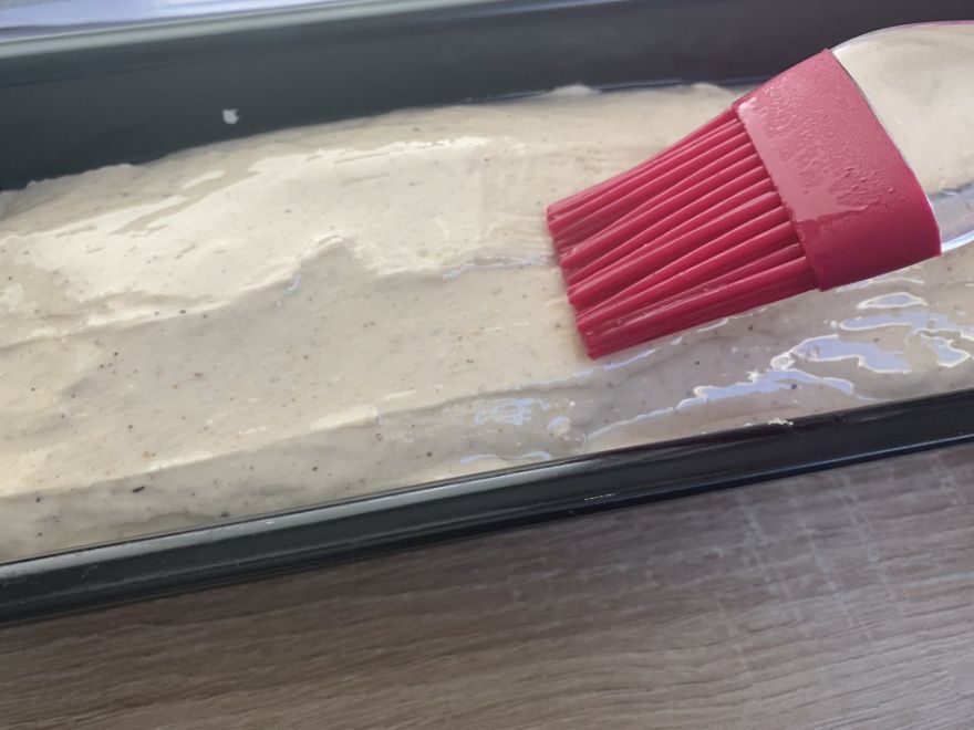 Bezlepkový kváskový chléb ve formě