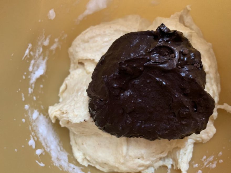 Cottage cheese and spelled cake