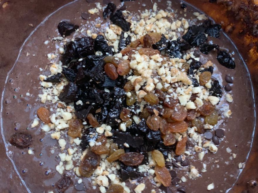 Cocoa cake with sour cream