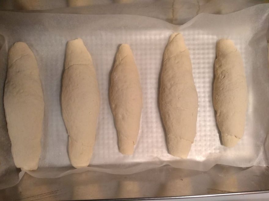 Bezlepkové kváskové rožky