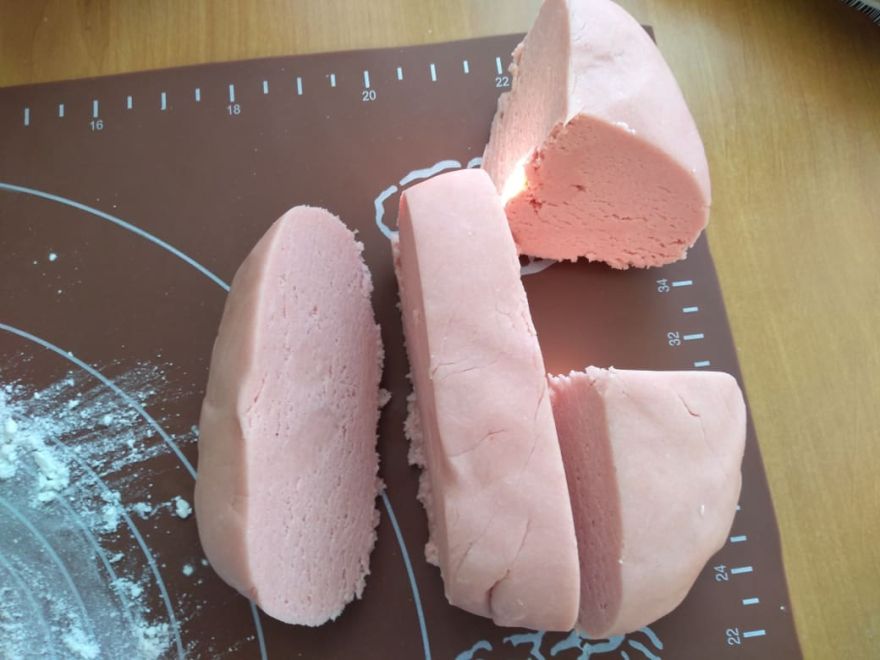 Gluten-free raspberry hearts