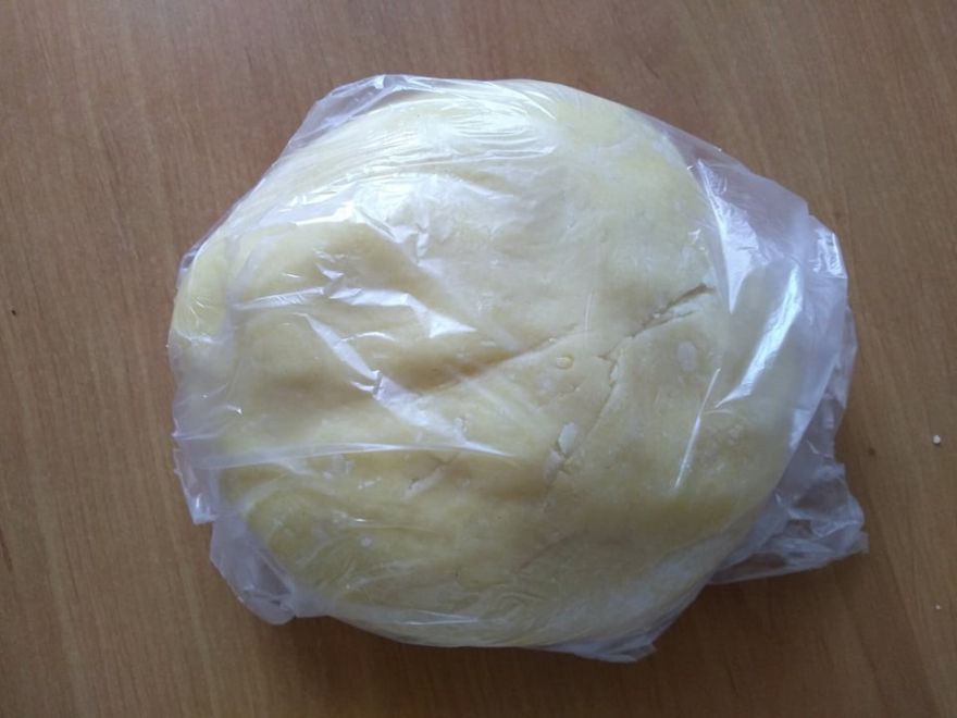 Glutenfreie Honigräder mit Sahne