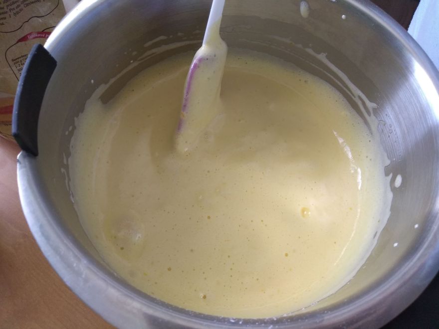 Gluten-free and dairy-free chocolate cut