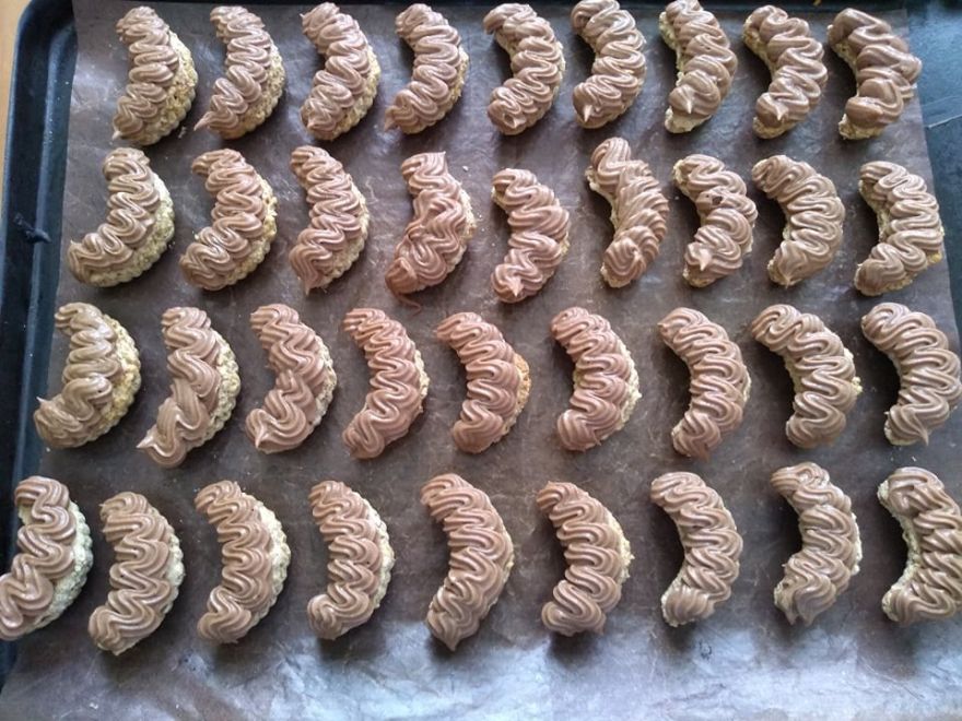 Gluten-free and dairy-free Parisian rolls