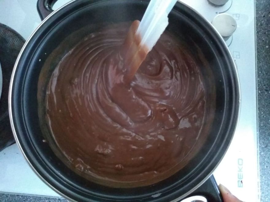 Gluten-free and dairy-free Parisian rolls