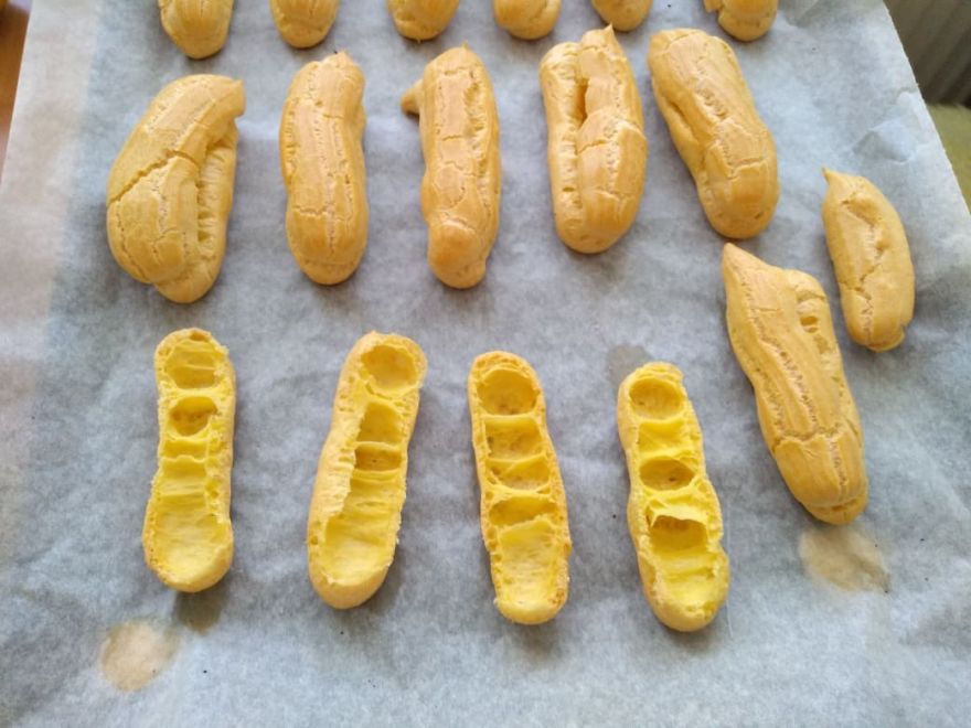 Bezlepkové a bezmliečne éclairs s vanilkovým krémom