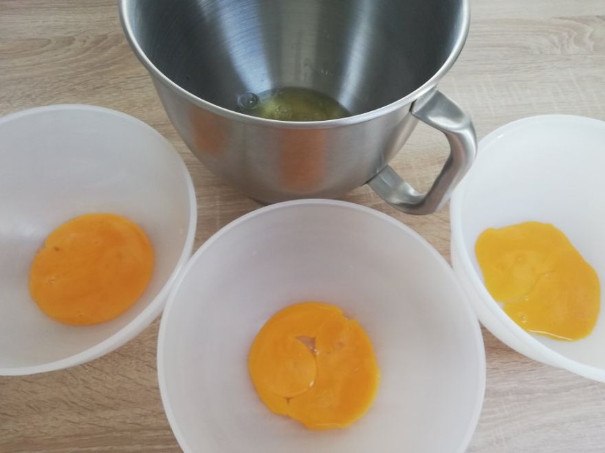 Bezlepková barevná slaná roláda