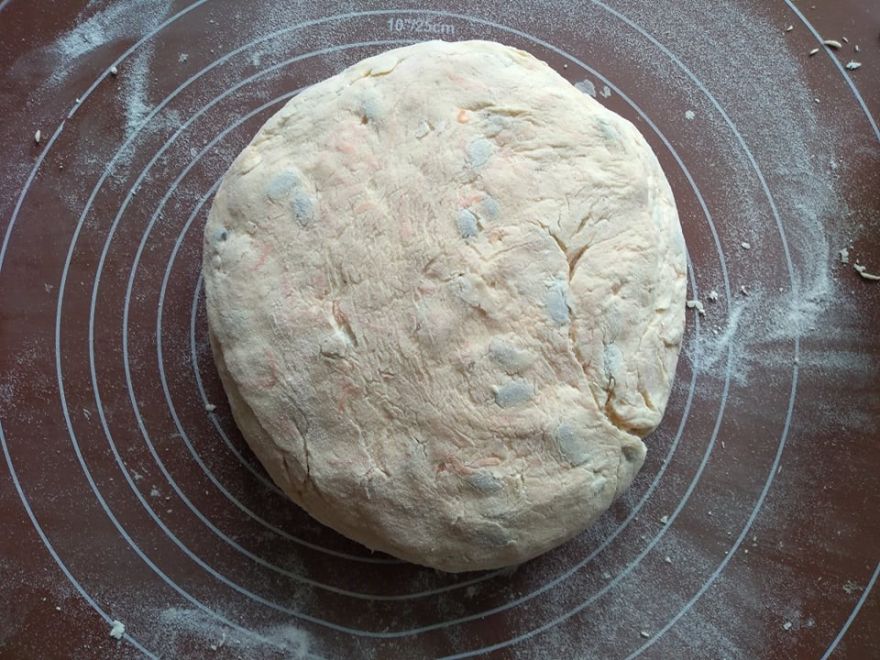 Bezlepkové mrkvové bagety s dýňovými semínky