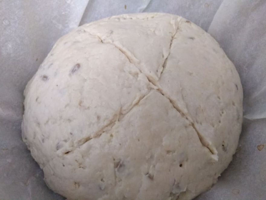 Gluten-free Irish bread without yeast and sourdough