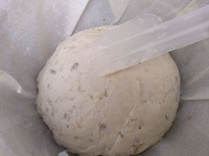 Gluten-free Irish bread without yeast and sourdough