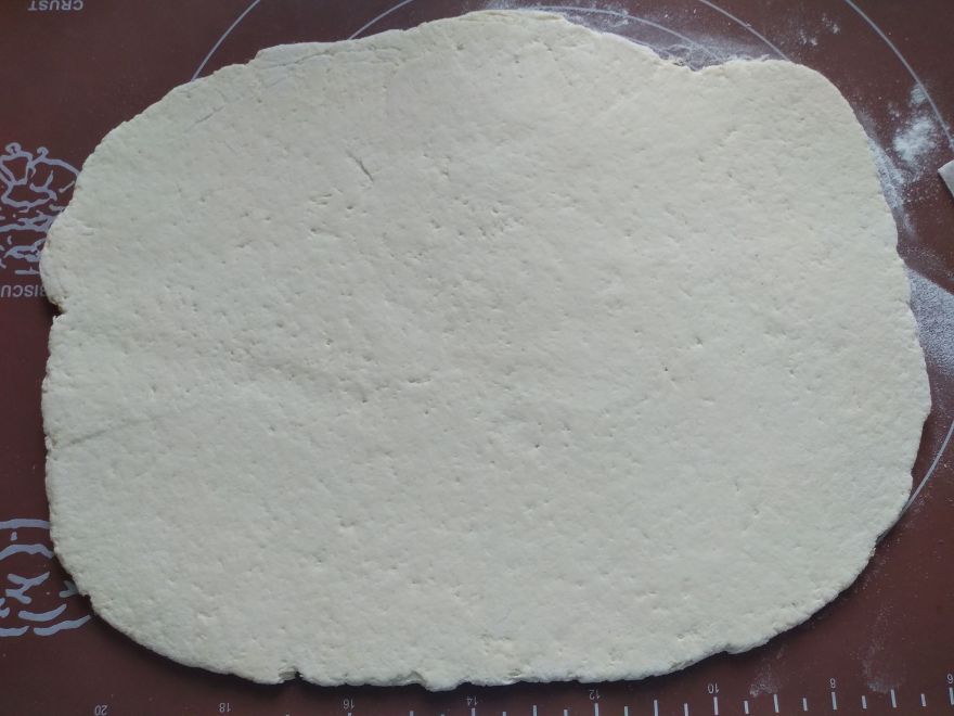 Gluten-free sourdough bread with cheese and spring onion