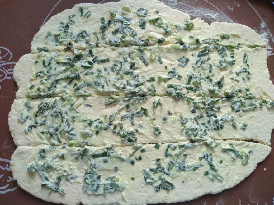 Gluten-free sourdough bread with cheese and spring onion
